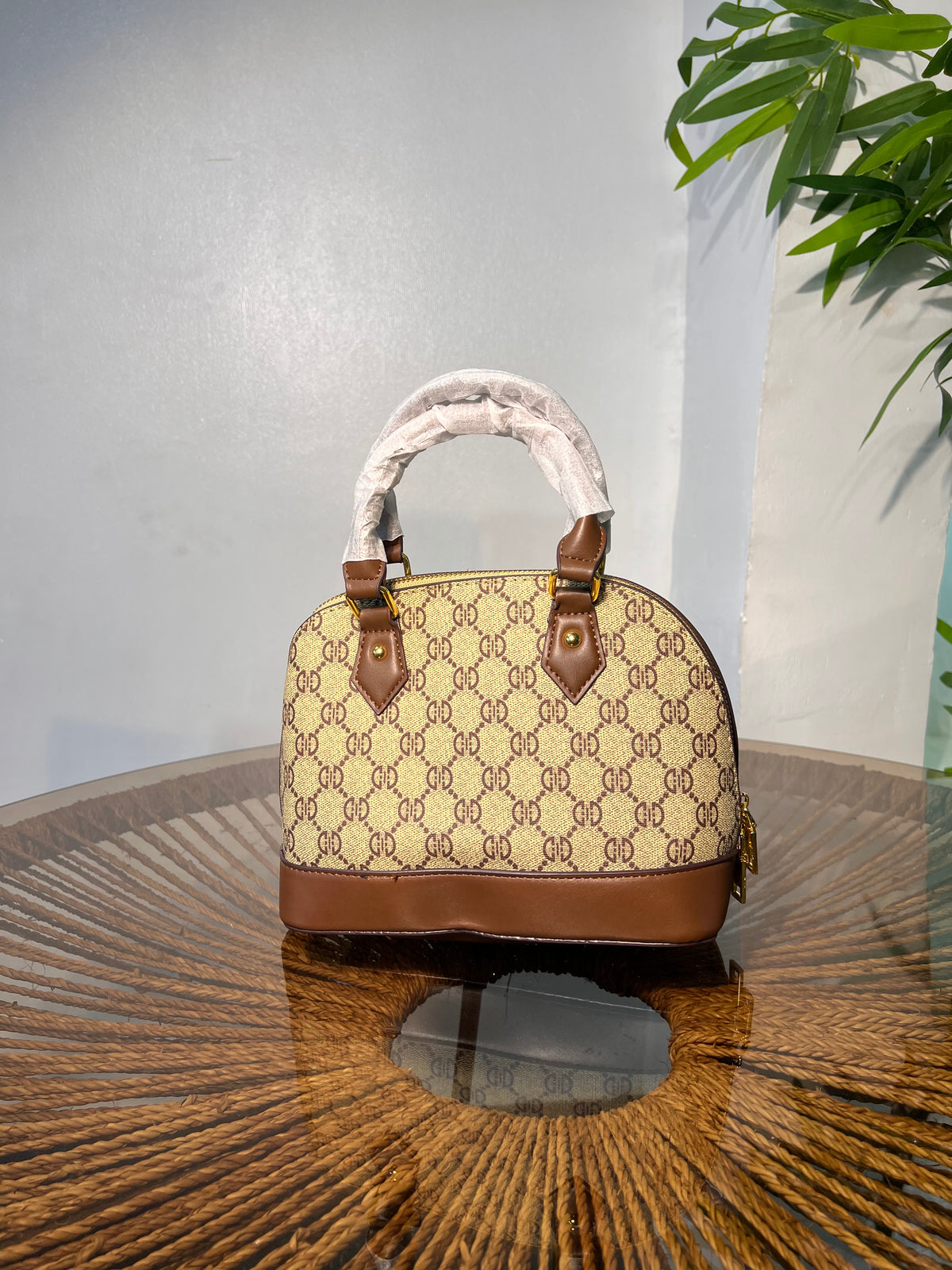 VALENTINO CHIC BAG