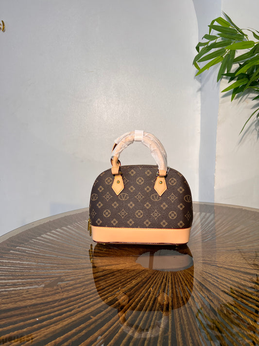 VALENTINO CHIC BAG