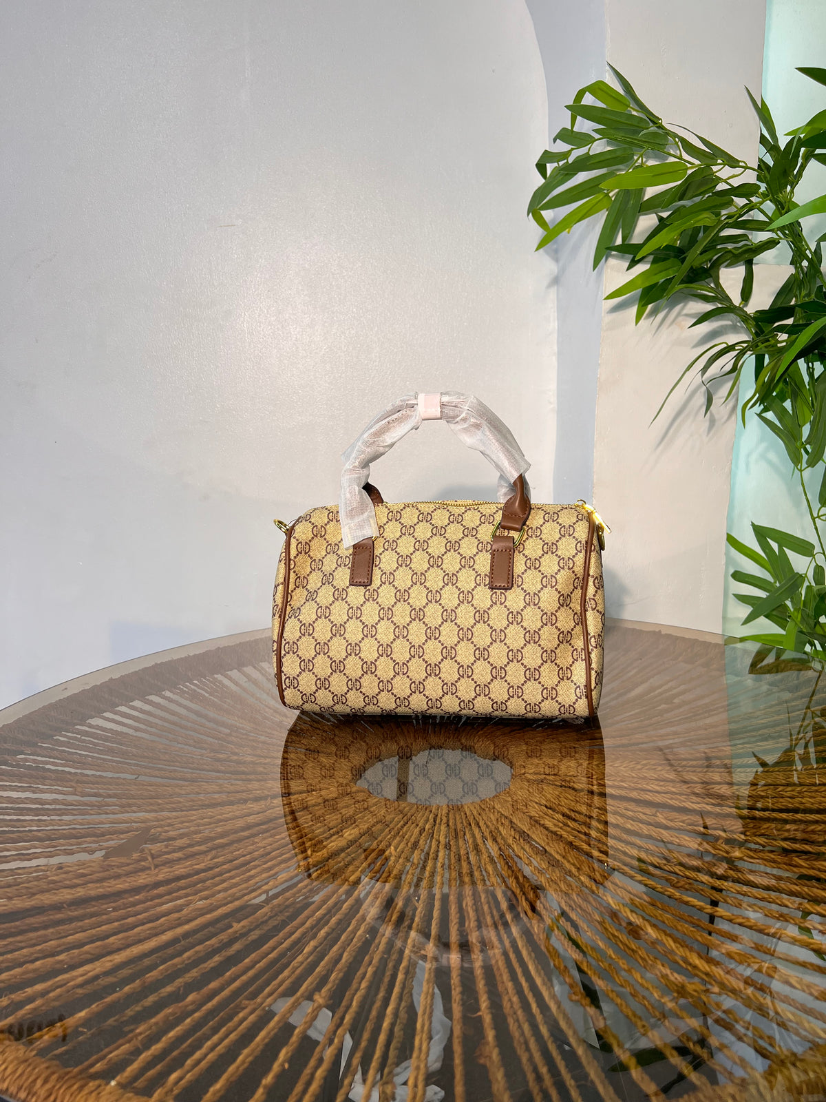 CLASSIC BARREL BAG