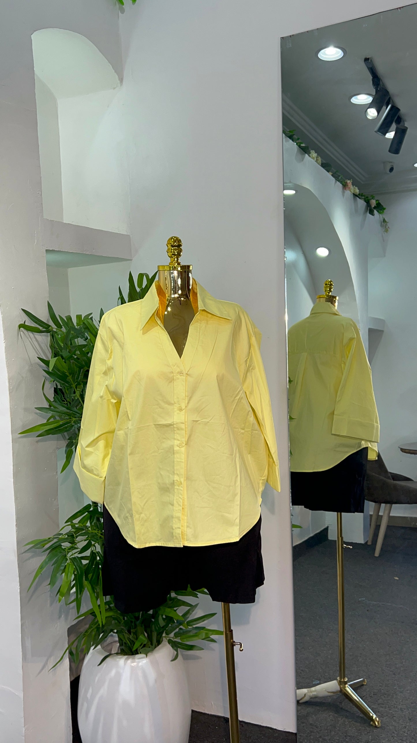 Zain Peep Shirt 221