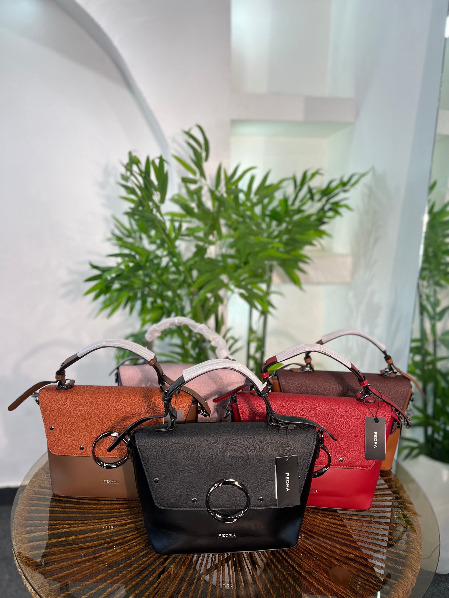PEDRA EMBROIDED BAG