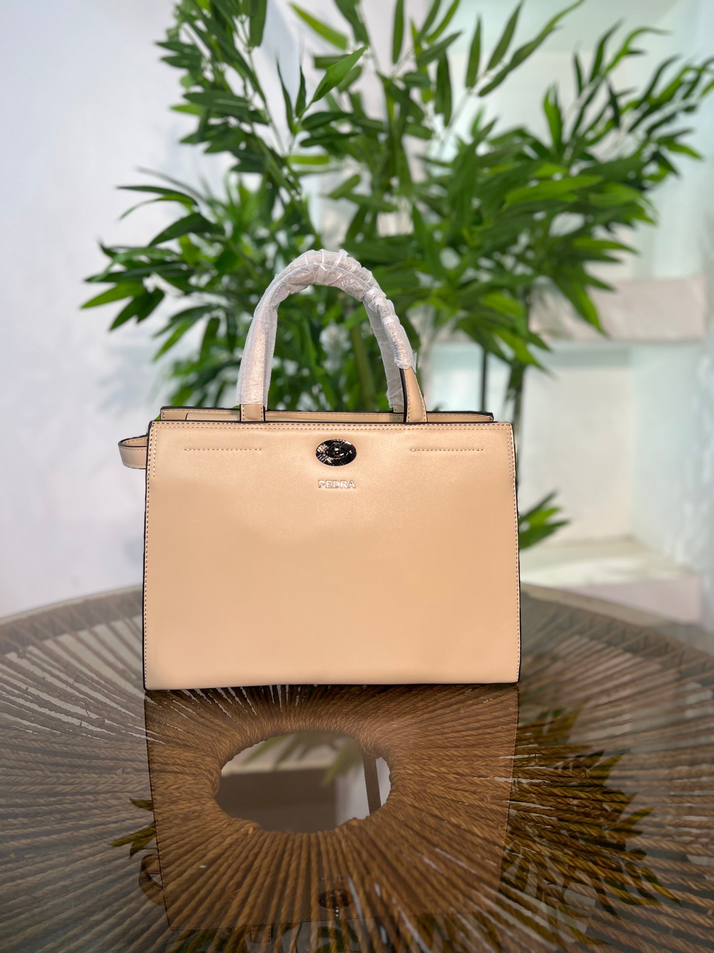 CLASSY PEDRA BAG