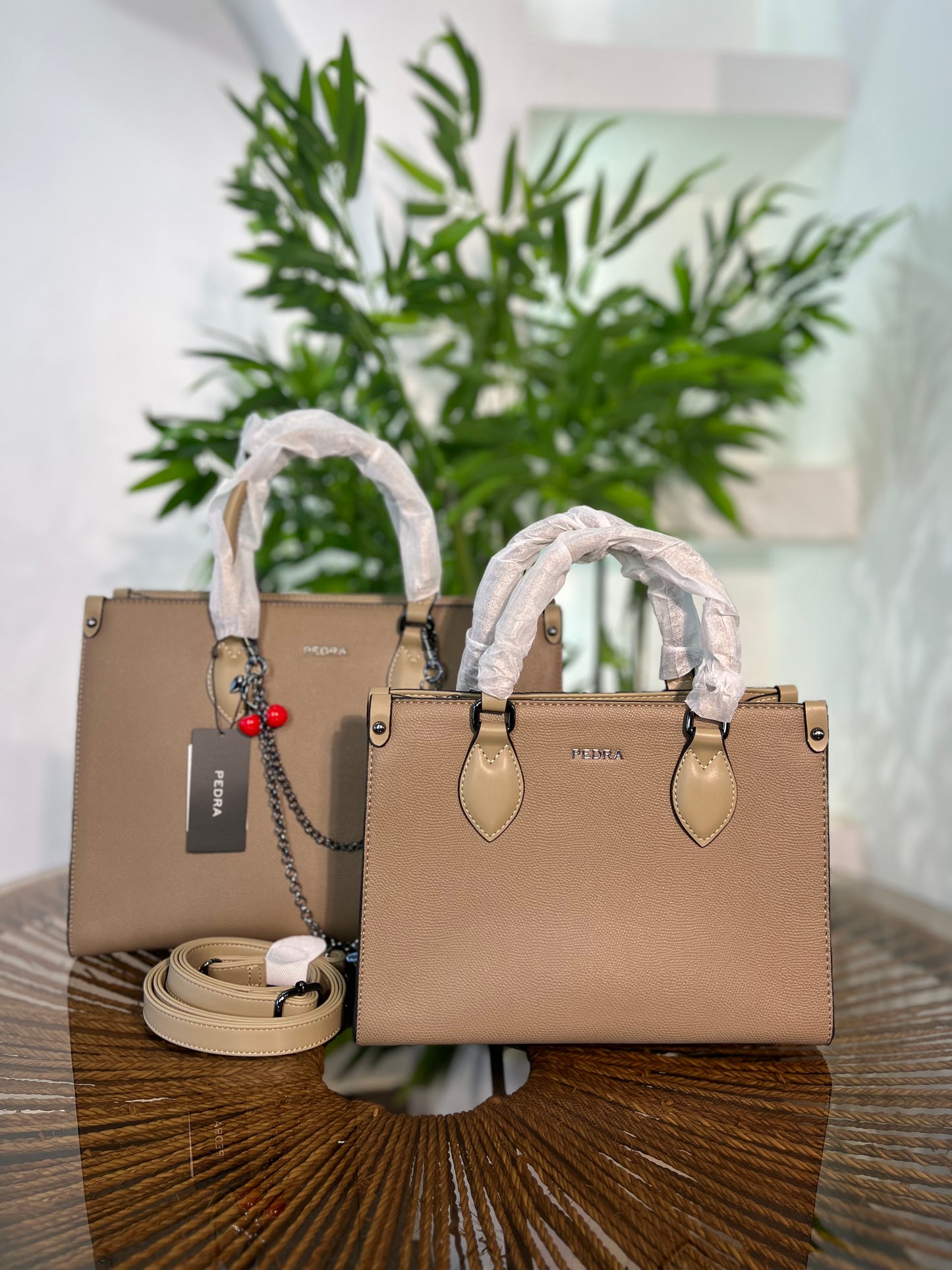 2 IN 1 PEDRA HANDBAG