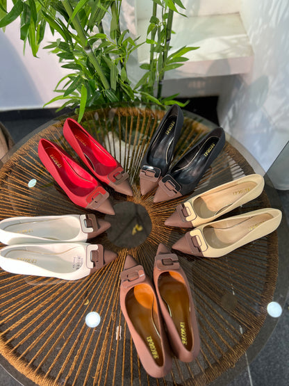 Classic Pointed Heel
