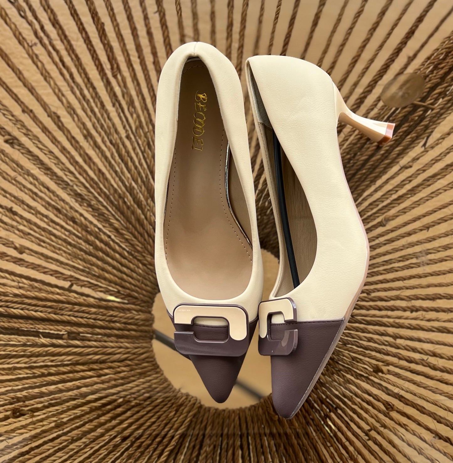 Classic Pointed Heel