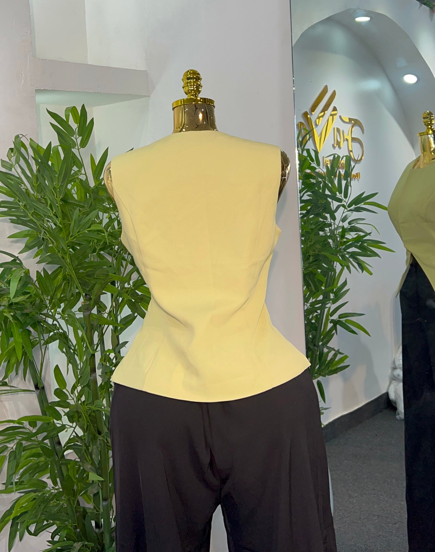 MICAS WAISTCOAT TOP