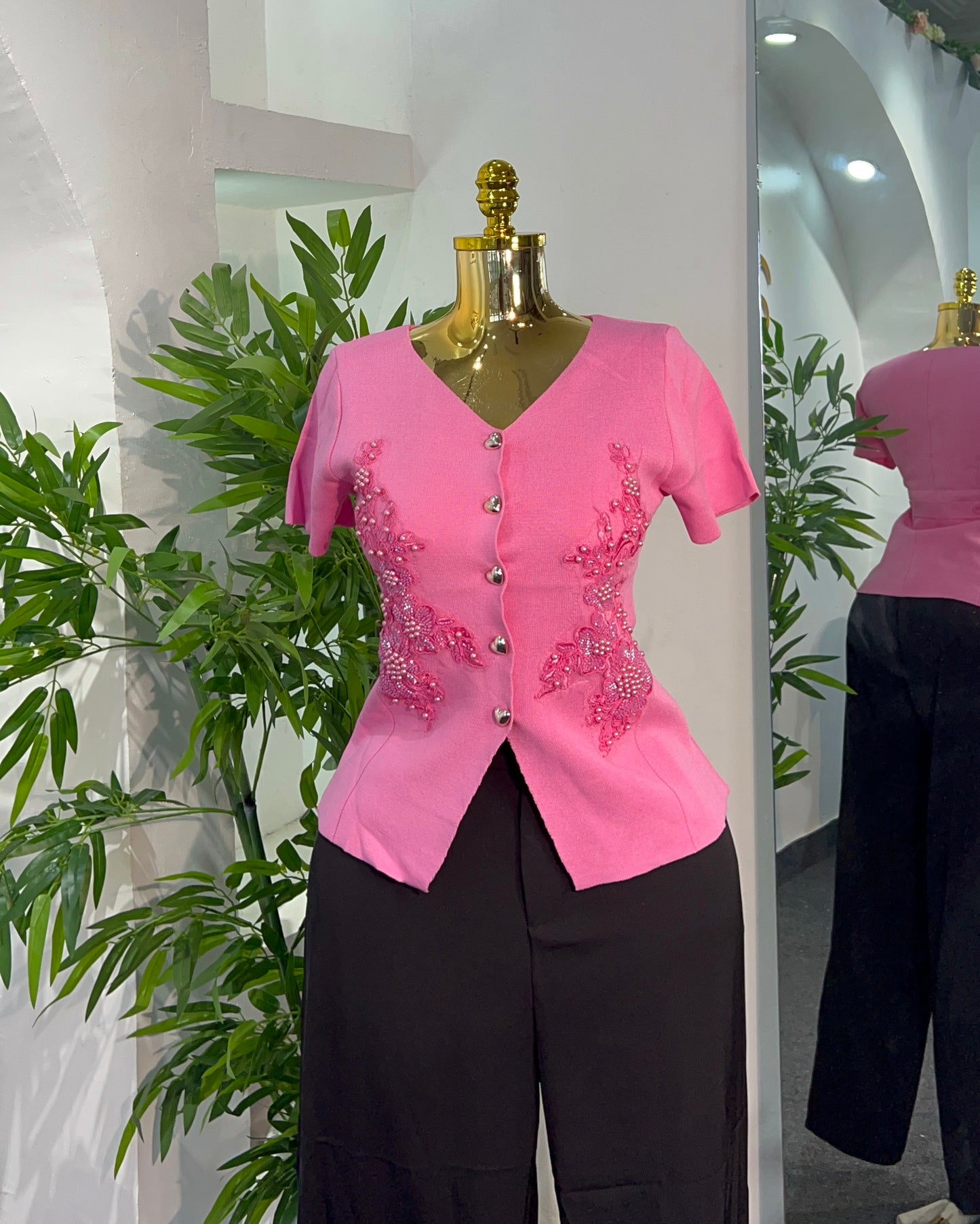 EMBROIDED BEAD TOP