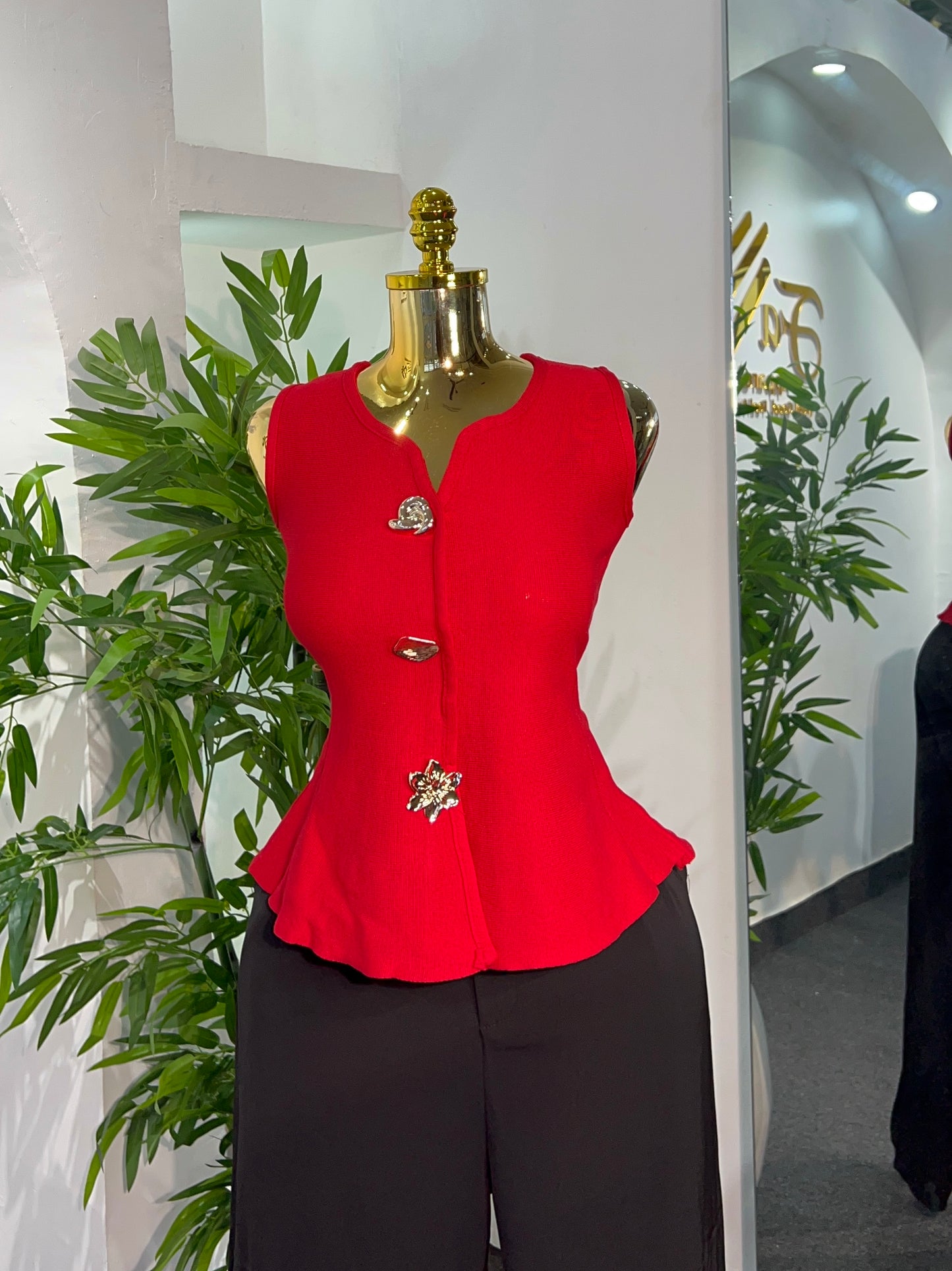PEPLUM CUTE TOP