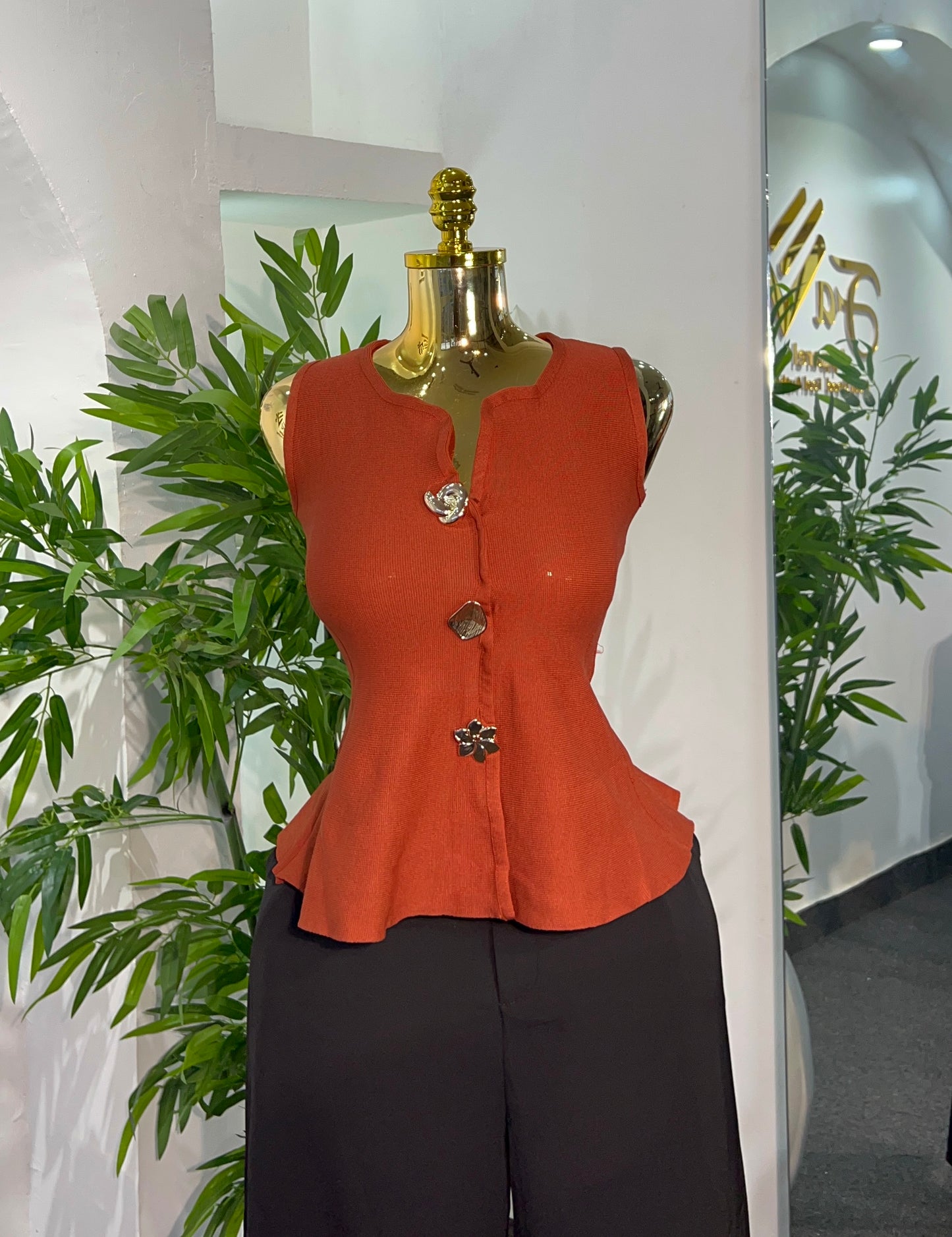 PEPLUM CUTE TOP