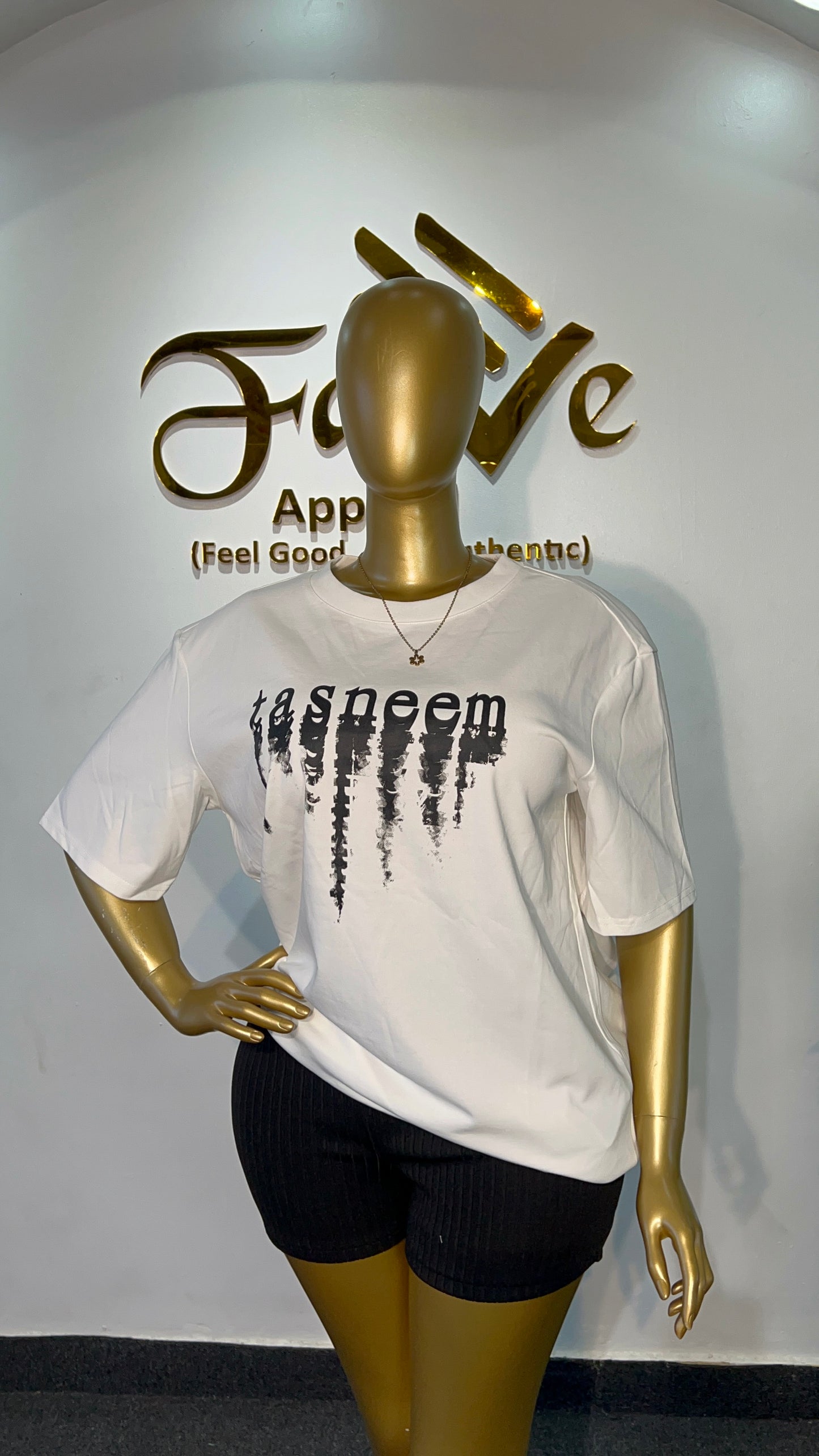 TASMEEN T-SHIRT