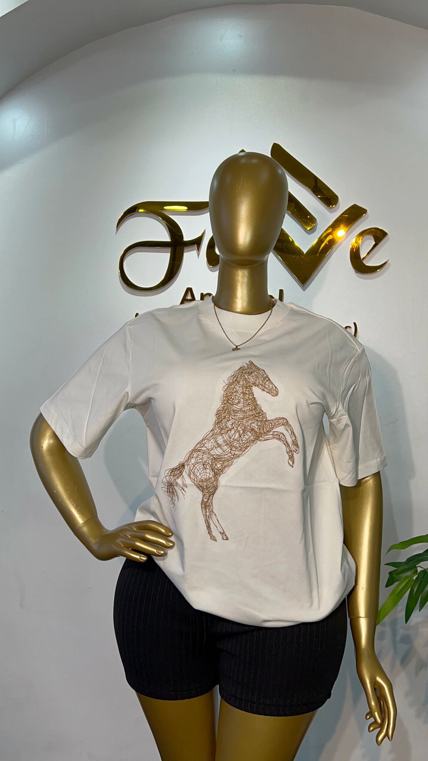 SONAMO WHITE TSHIRT