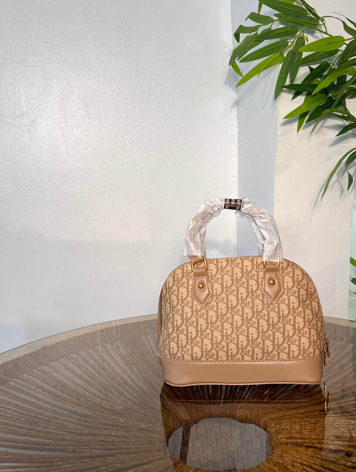 VALENTINO CHIC BAG