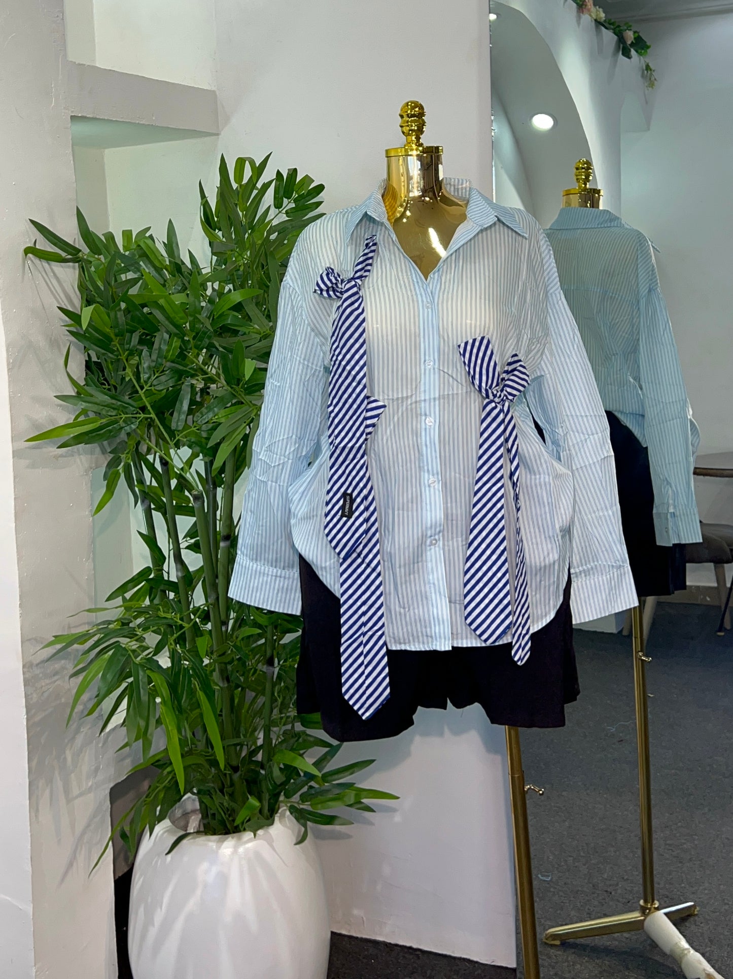 Mio Tie Shirt