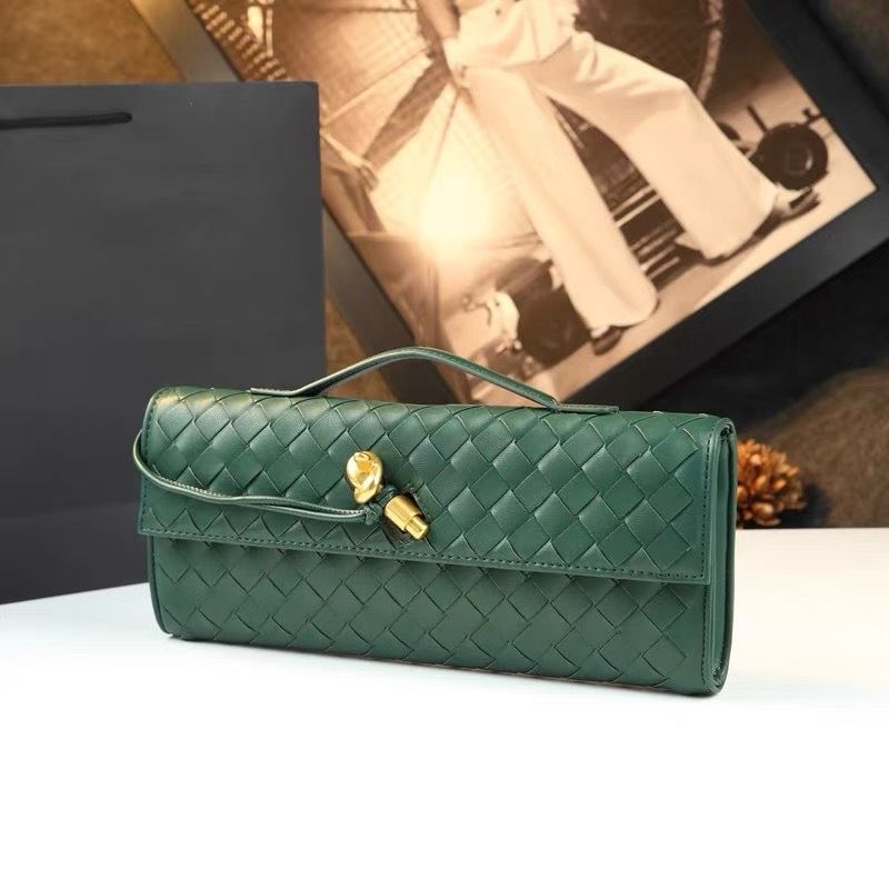 Classy envelope bag 2622