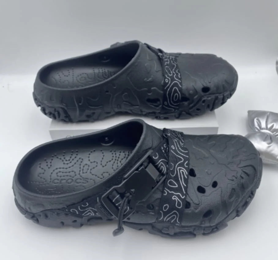ATLAS CROSS CROCS