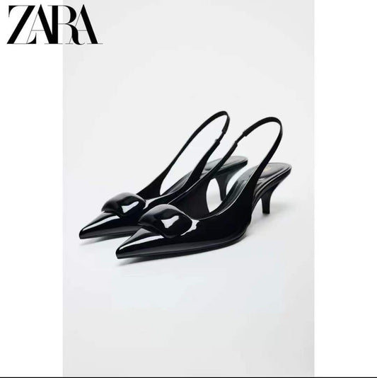 Kitten Button Heel 8747